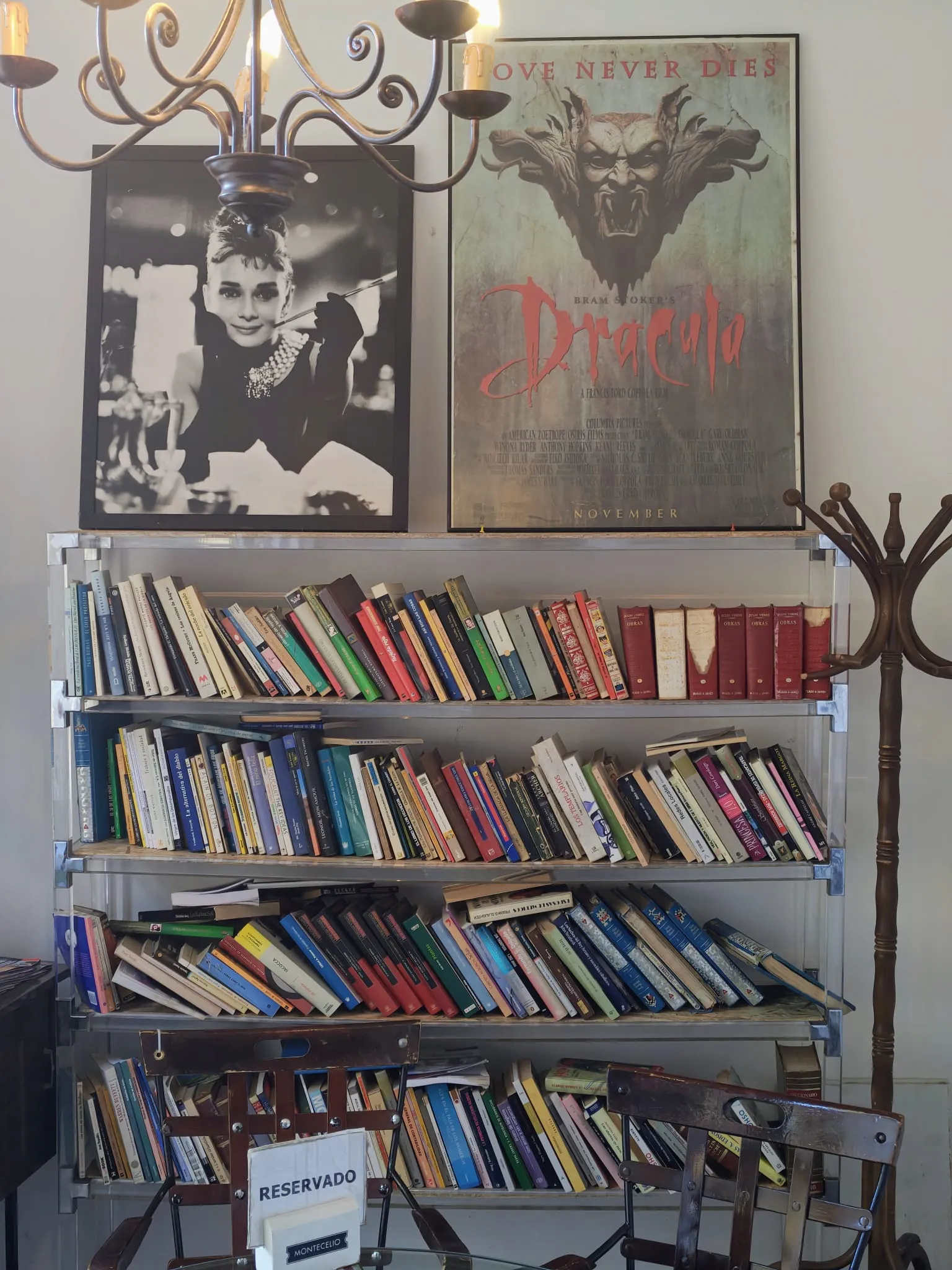 biblioteca